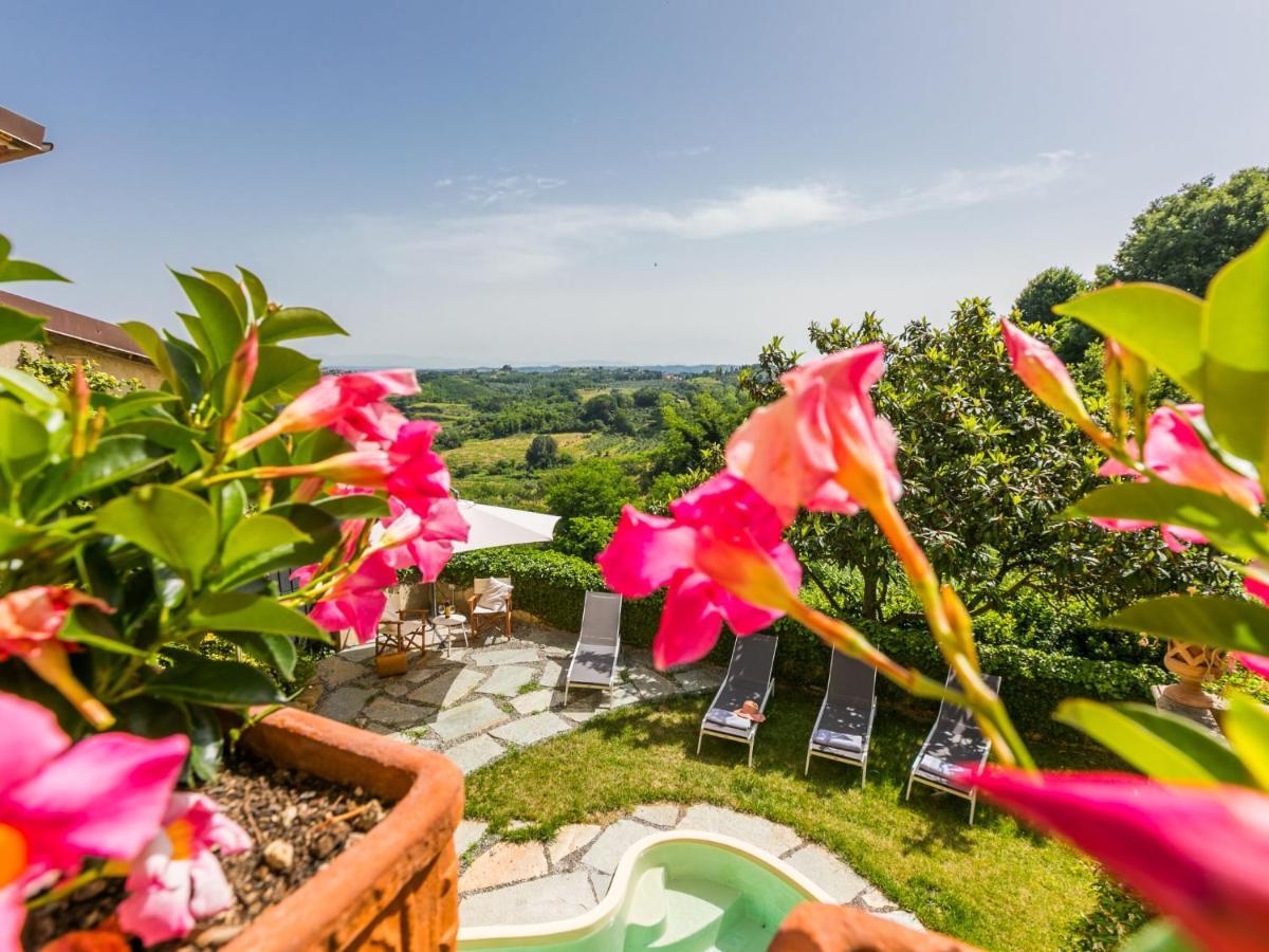 Villa Il Belvedere By Interhome Lari Bagian luar foto