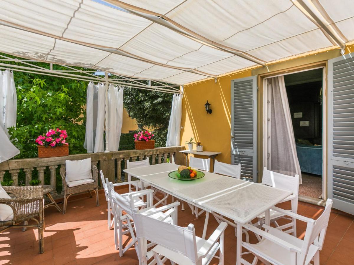Villa Il Belvedere By Interhome Lari Bagian luar foto