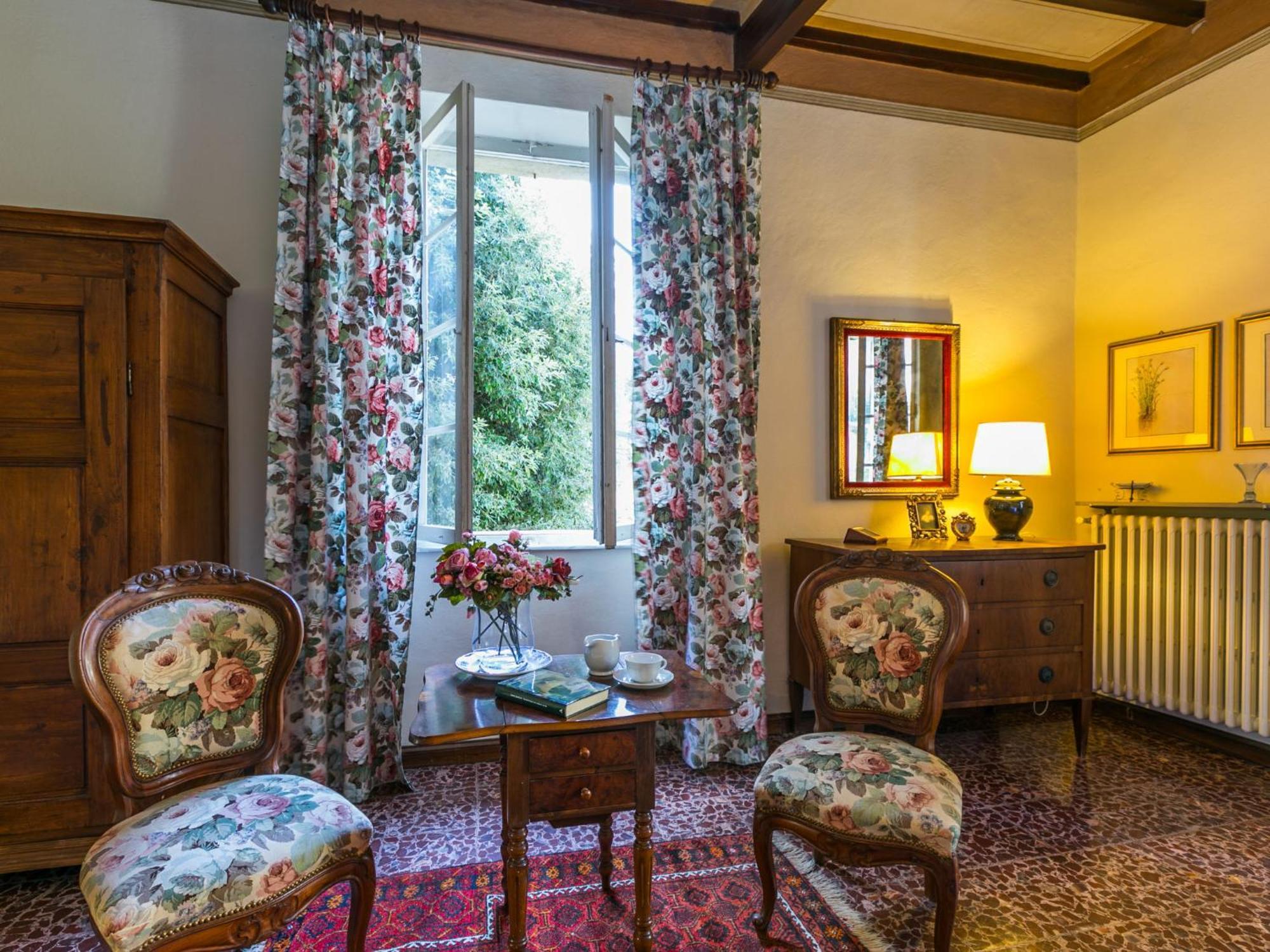 Villa Il Belvedere By Interhome Lari Bagian luar foto